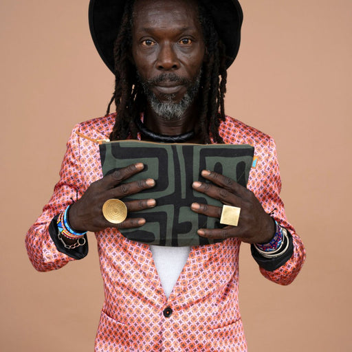 XLarge Pouch - Safari Canvas Kuba lifestyle image