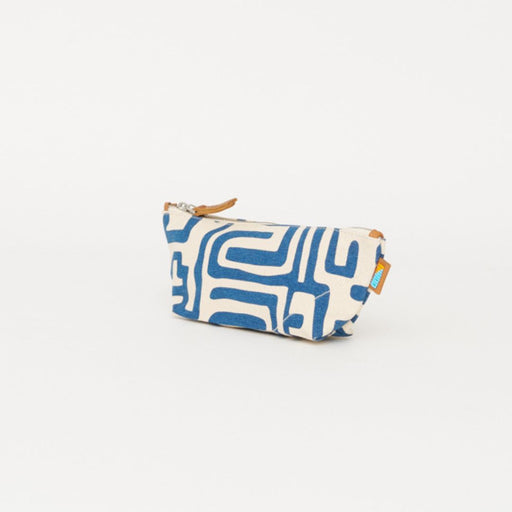 Small Pouch - Skydiver Kuba lifestyle image