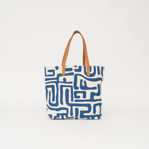 Go-To Tote - Skydiver