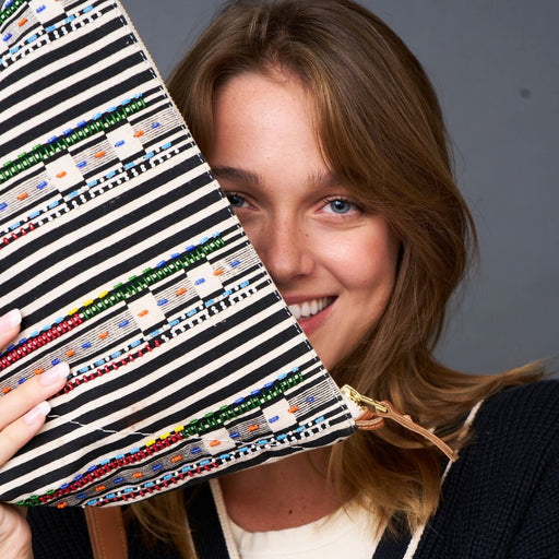 Jumbo Convertible Pouch - Black Beaded Stripe lifestyle image