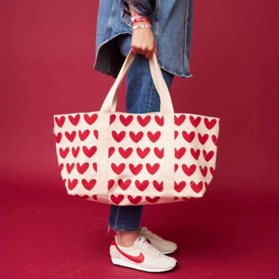 Many Hearts Tote