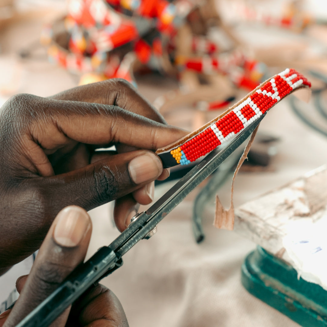 LOVE Bracelet - Black/White