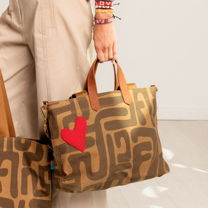 Commuter – Mocha Kuba with Red Beaded Heart