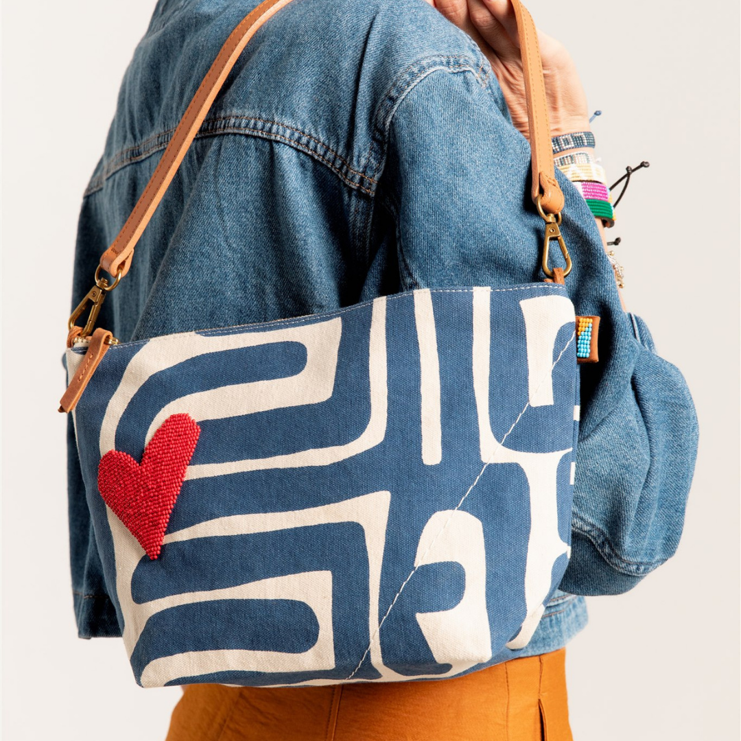 XL Convertible Pouch – Skydiver Kuba with Red Beaded Heart
