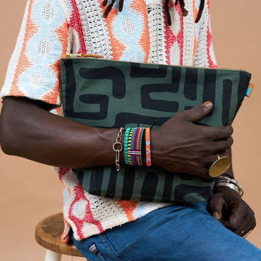 Jumbo Pouch - Safari Canvas Kuba lifestyle image