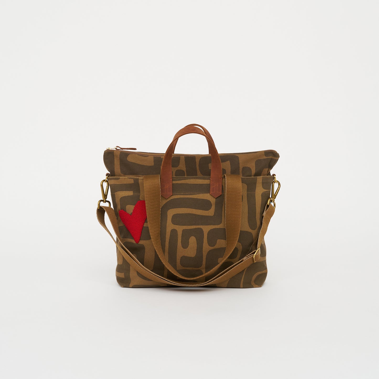 Commuter – Mocha Kuba with Red Beaded Heart