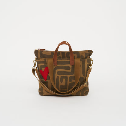 Commuter – Mocha Kuba with Red Beaded Heart
