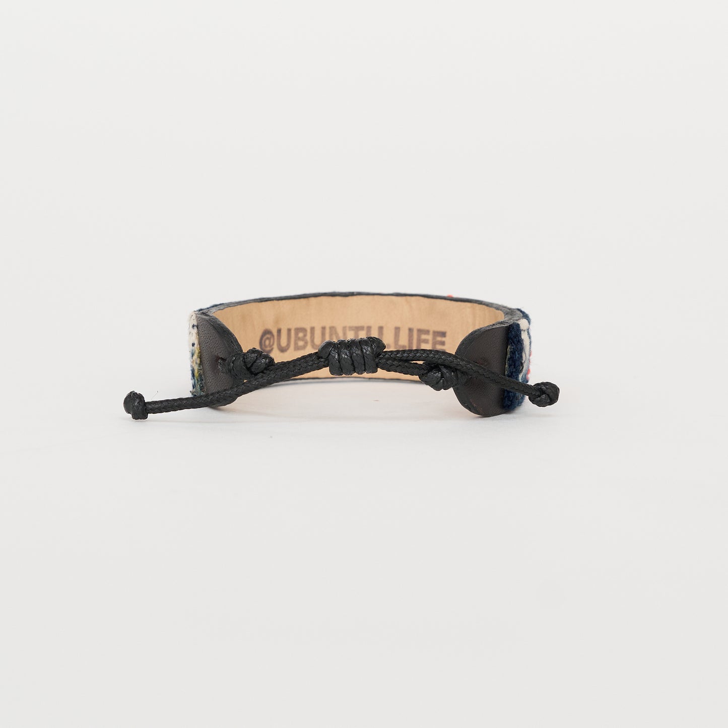 Mara Baule LOVE Bracelet - Orange