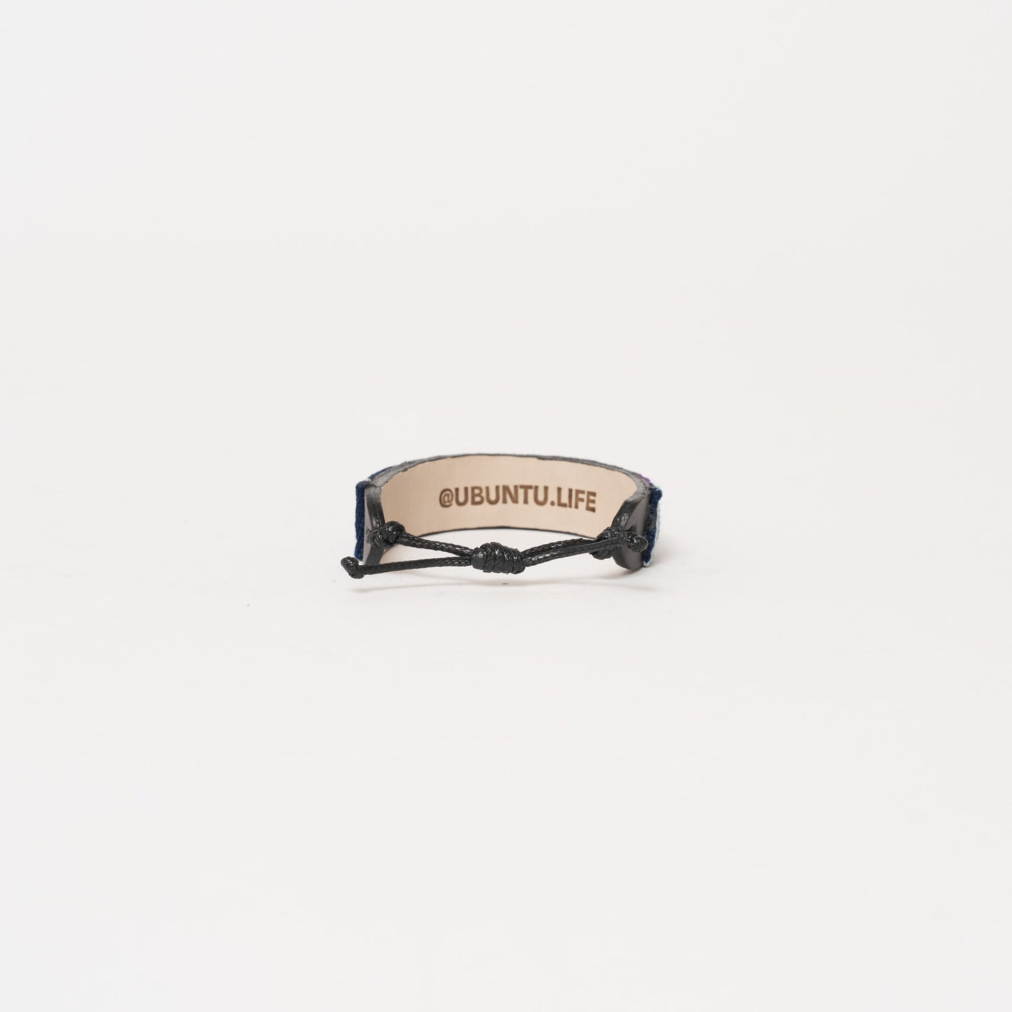 Mara Baule LOVE Bracelet - Evergreen