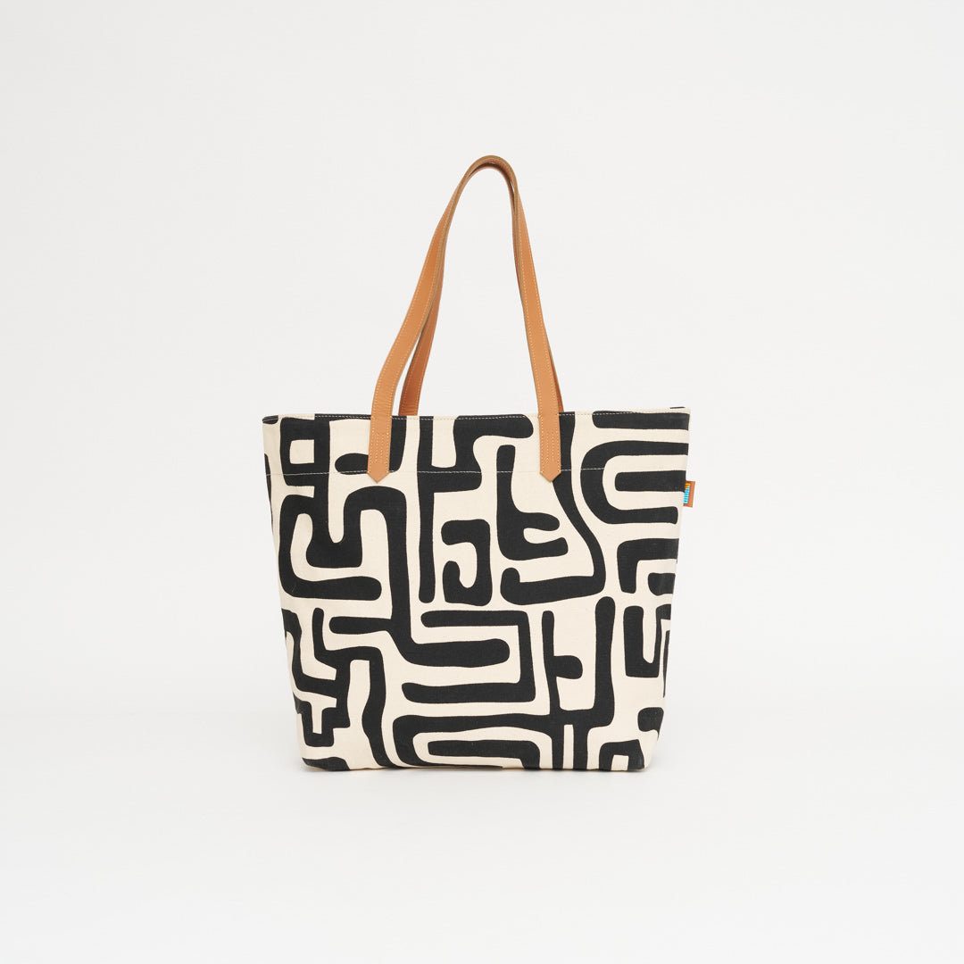 What is a Tote Bag? The Ultimate Guide to Tote Bags: – Ubuntu Life