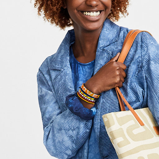 SAMPLE SALE: Skinny Mstari Bracelet - Yellow/Bronze lifestyle image